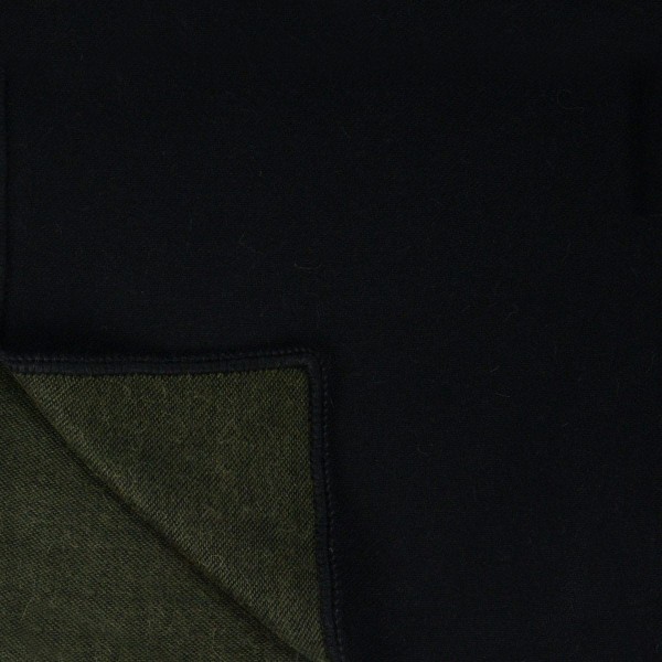 A close up of the cara capelet, comes in different colors, and this color is green