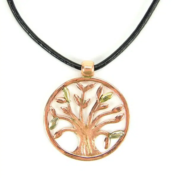 A picture of the vida necklace made from brass.