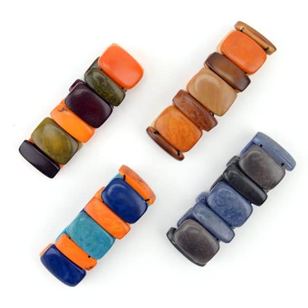 A picture of four different colors for the gradient set, the colors in this set are, blue/grey, brown/orange, green/orange, and blue/orange.