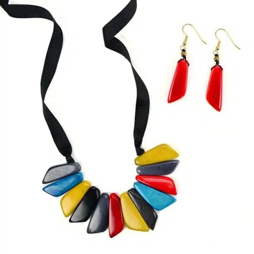 A picture of the radiance 2pc set, a two piece set made from dyed tagua slices.