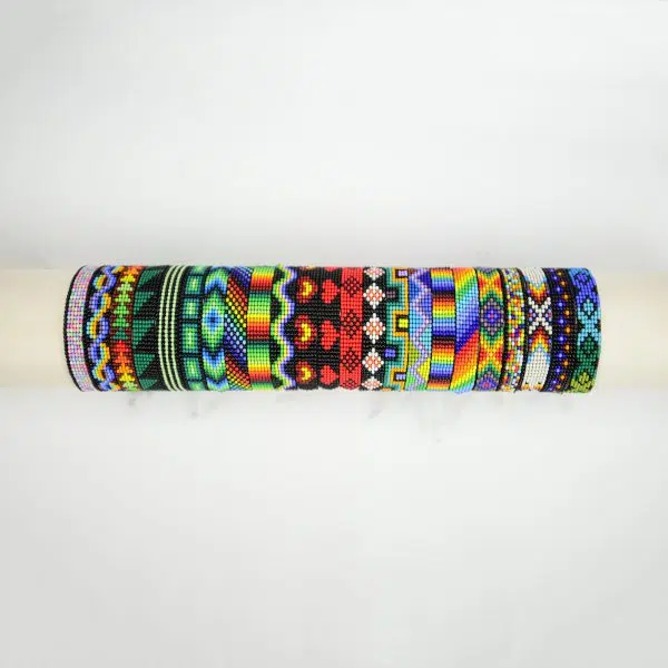 A picture of all the different styles and colors that the woven bead bracelet can come in.