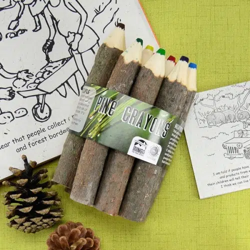 A close up of bundle of ten pine crayons