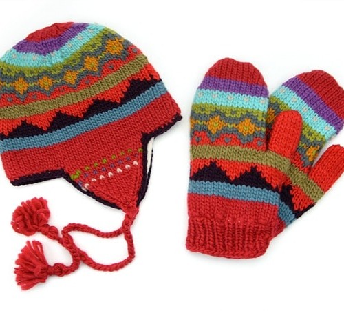 Classic Knit Hat & Mitten Set