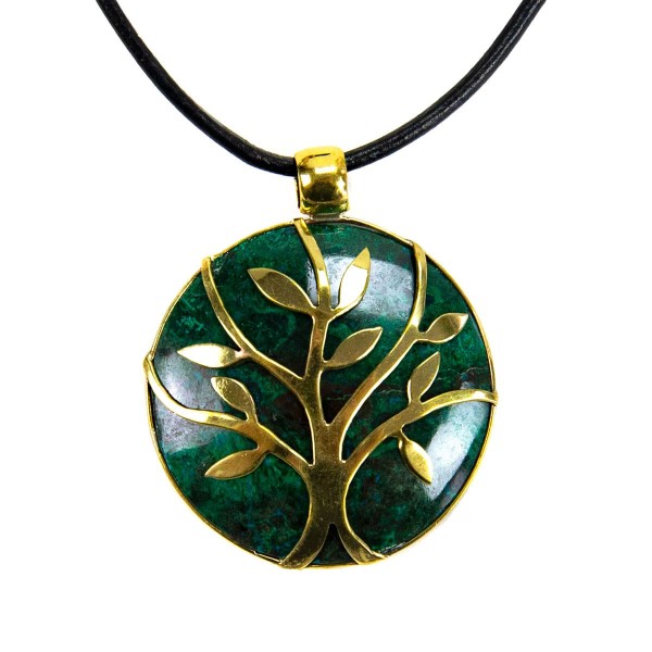 A close up picture of a green sylvan stone necklace.