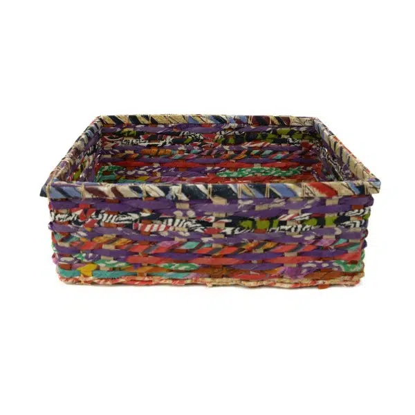 A side view of the rectangle sari basket