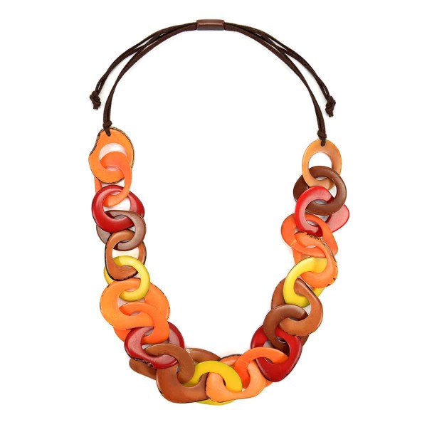A picture of the lava cadena necklace.
