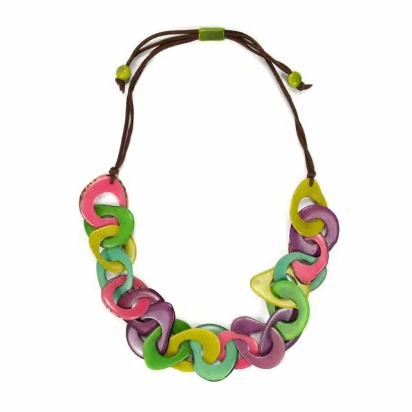 A picture of the pastel cadena necklace.