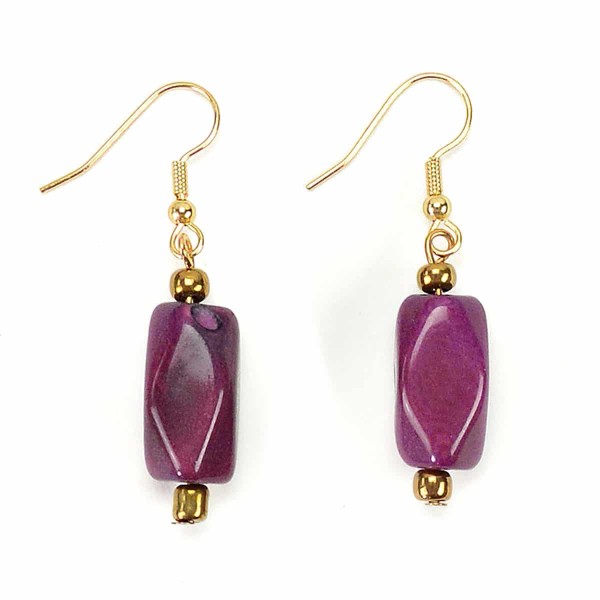 A close up of the purple facet earrings