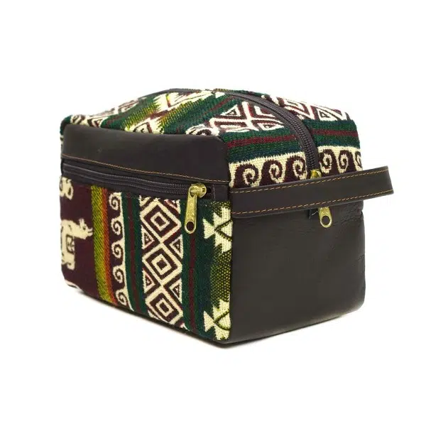 dark brown dopp kid bag with handle on the side