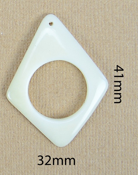 Undyed Diamond Donut