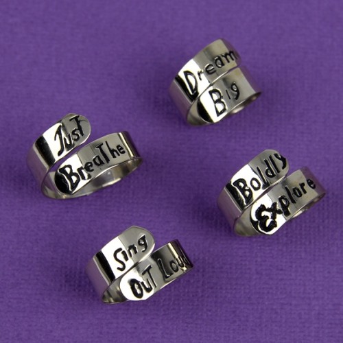 Motto Ring