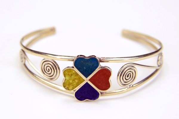 Vivid Cuff