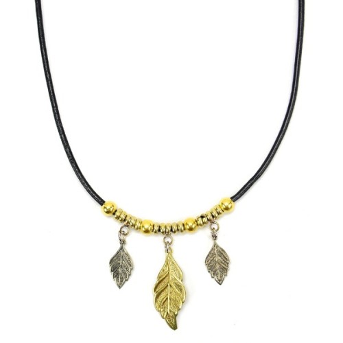 Three Leaves Necklace