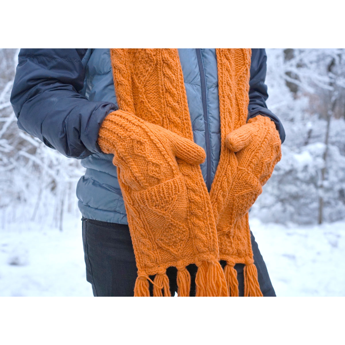 Hand Knit Wool Scarf w/Pocket