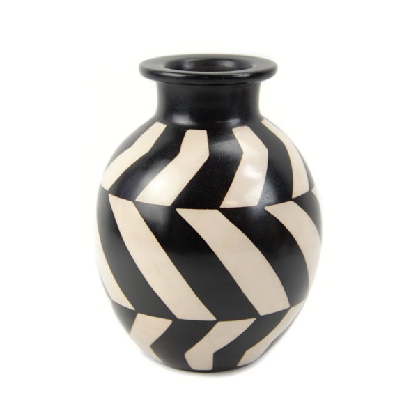 99340-Lipped Geometric43367