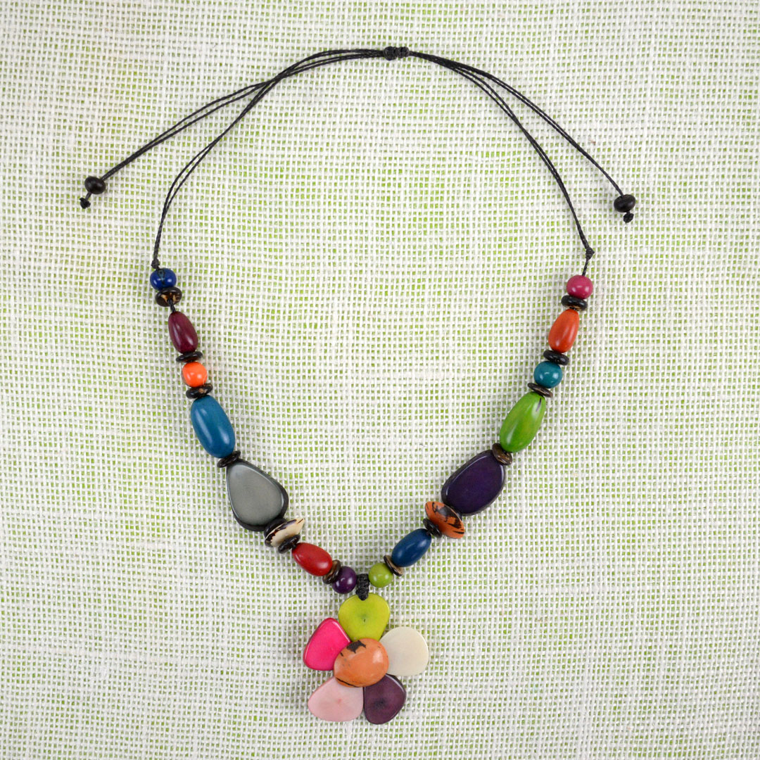 Flower Slice Necklace