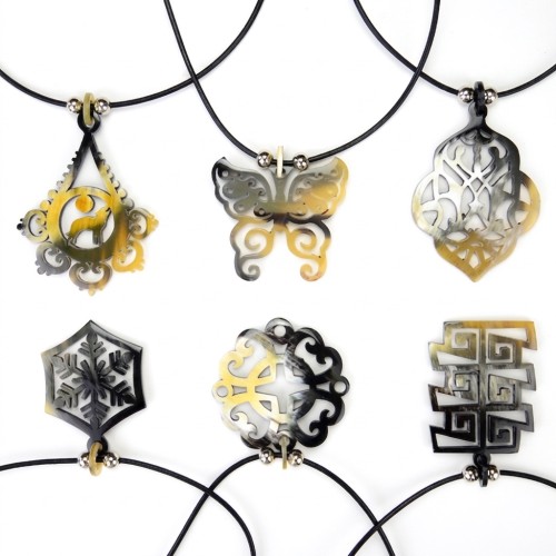 Horn Contour Necklace (Set of 6)